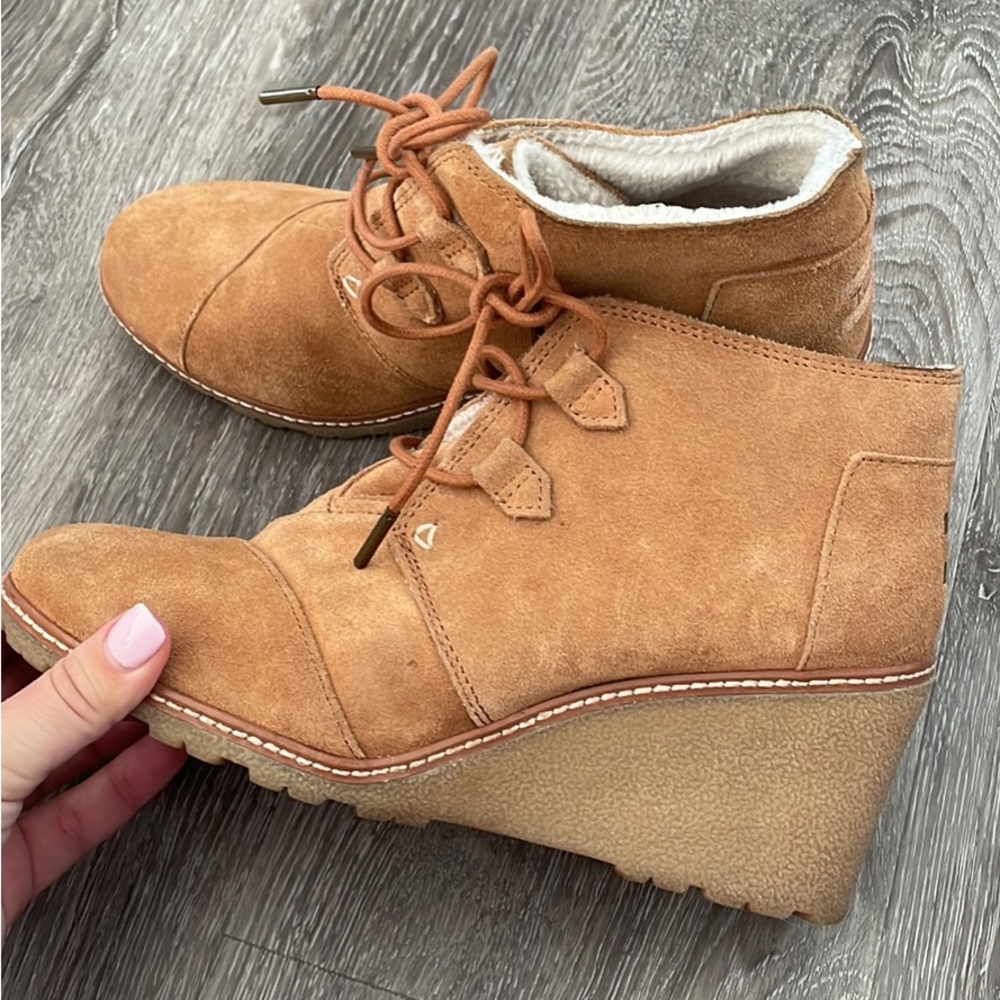 Toms Wedges